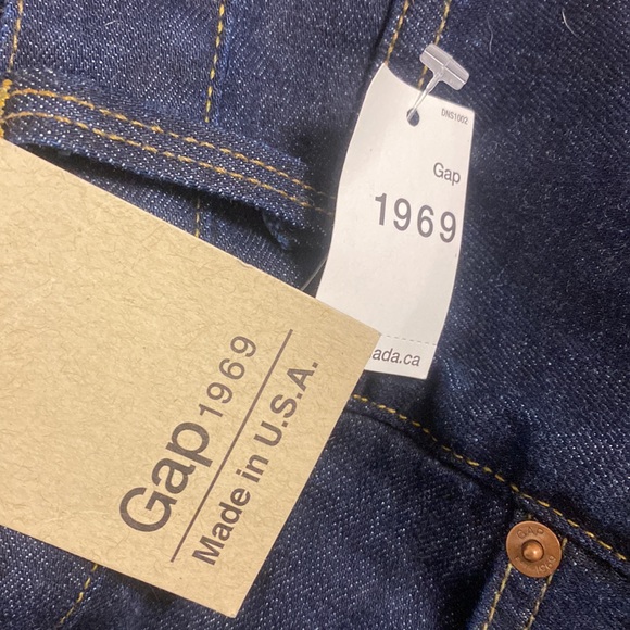 Gap Sexy Boyfriend Jean. NWT - Picture 6 of 6